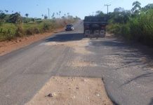 Em qual tipo de pista acontece o maior número de acidentes? BR-153