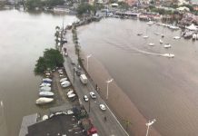 Chuva causa estragos em cidades de Santa Catarina e rodovias registram trânsito intenso