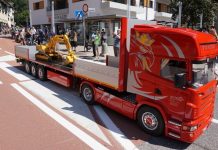 Conheça a ‘miniatura’ do Scania R 500 com controle remoto