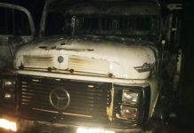 Caminhão é incendiado em pátio de prefeitura