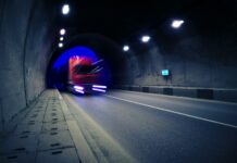 Noite na estrada: como dirigir com mais segurança quando o sol se despede