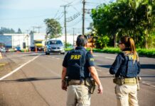 PRF intensifica fiscalização: documentos, jornada e peso do veículo